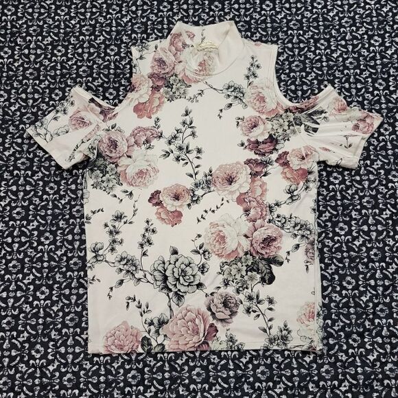 Gaze White Floral Open Cold Shoulder Shabby Chic Short Sleeve Turtleneck Blouse  - Picture 1 of 3